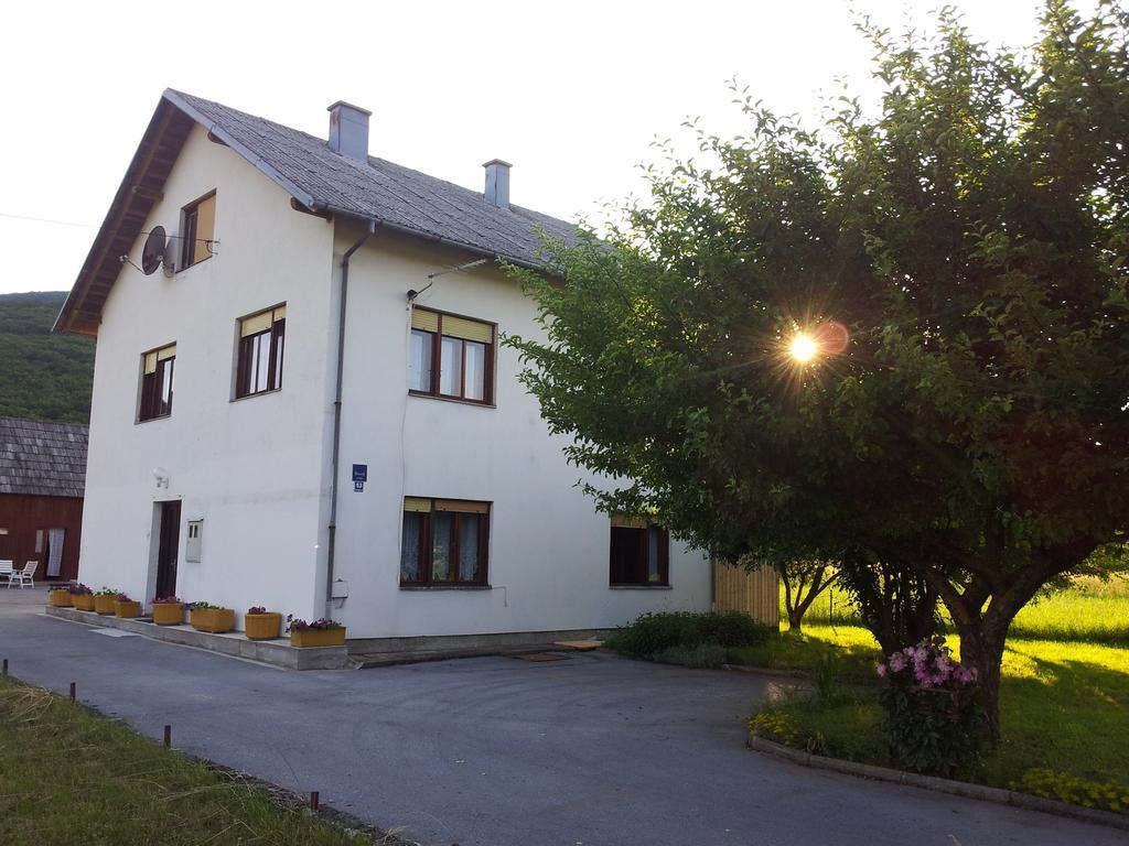 House Petkovic Hotel Korenica Exterior photo